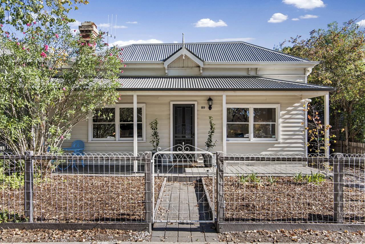 Central Bendigo Cottage, Walk To Everywhere!! Exterior photo